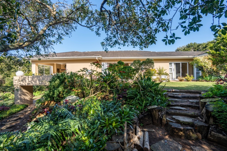 6 Bedroom Property for Sale in West Bank Eastern Cape